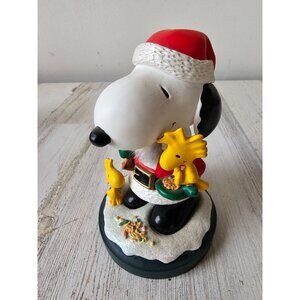 hallmark Snoopy nutcracker peanut cracker vintage gallery Hallmark 2001‎ vintage